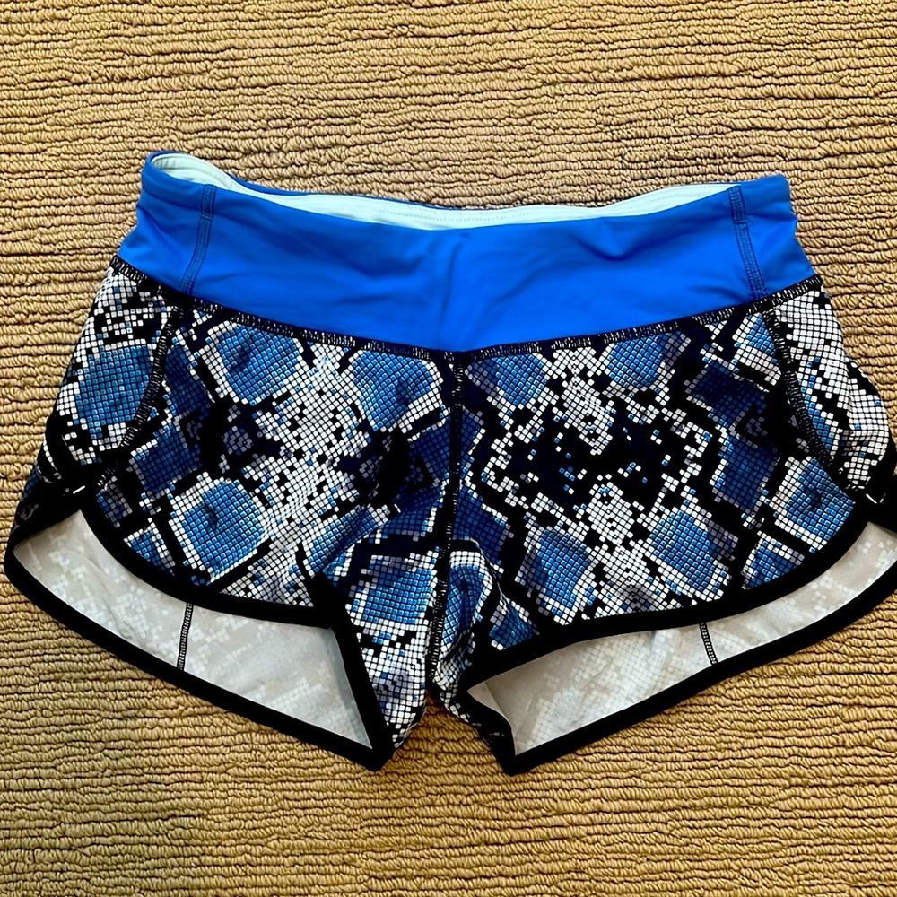 Lululemon speed shorts. Sz 4